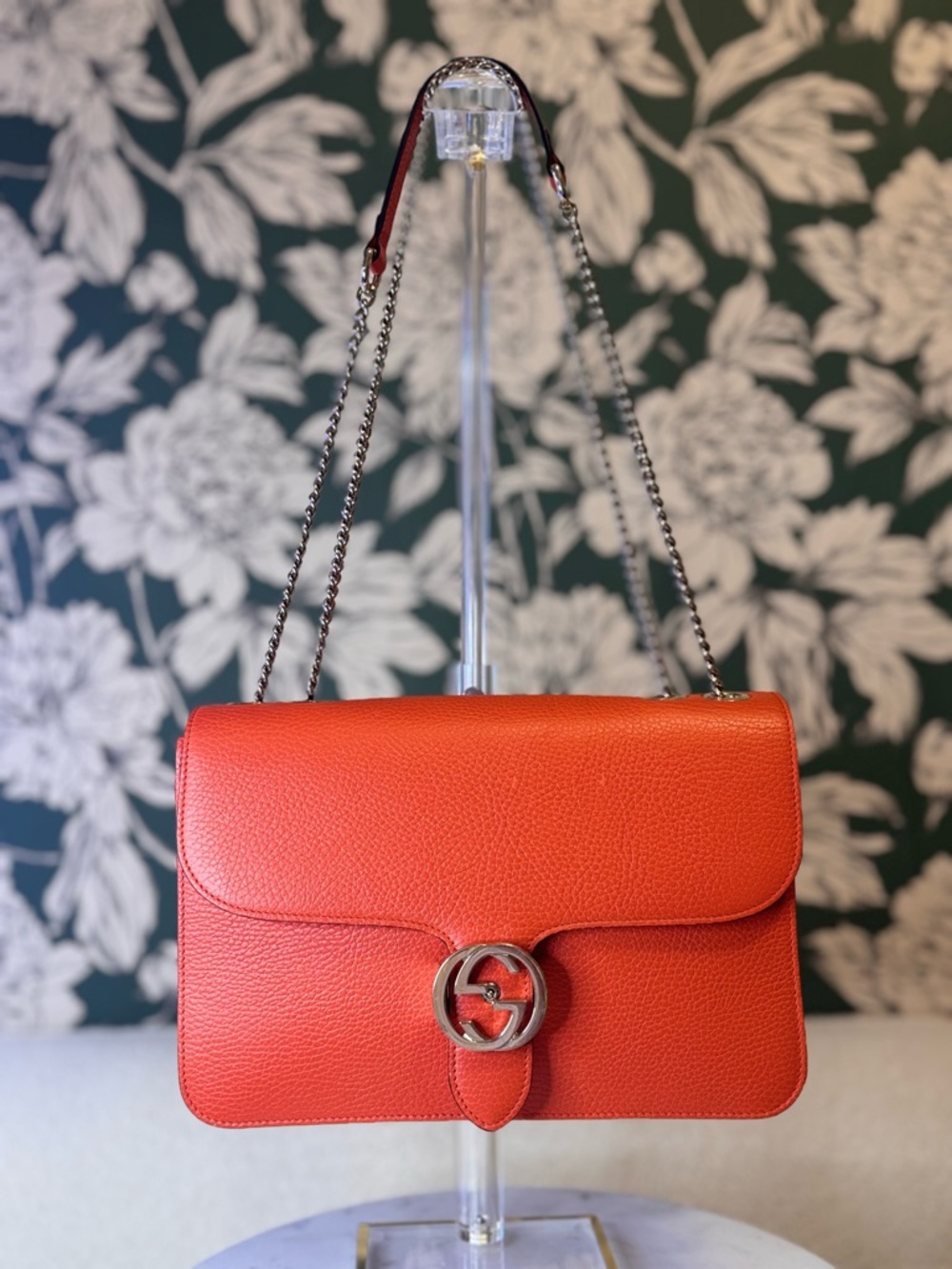 Gucci Authentic Red-Orange Leather Shoulder Bag with Silver Chain Like New w COA - Picture 2 of 14